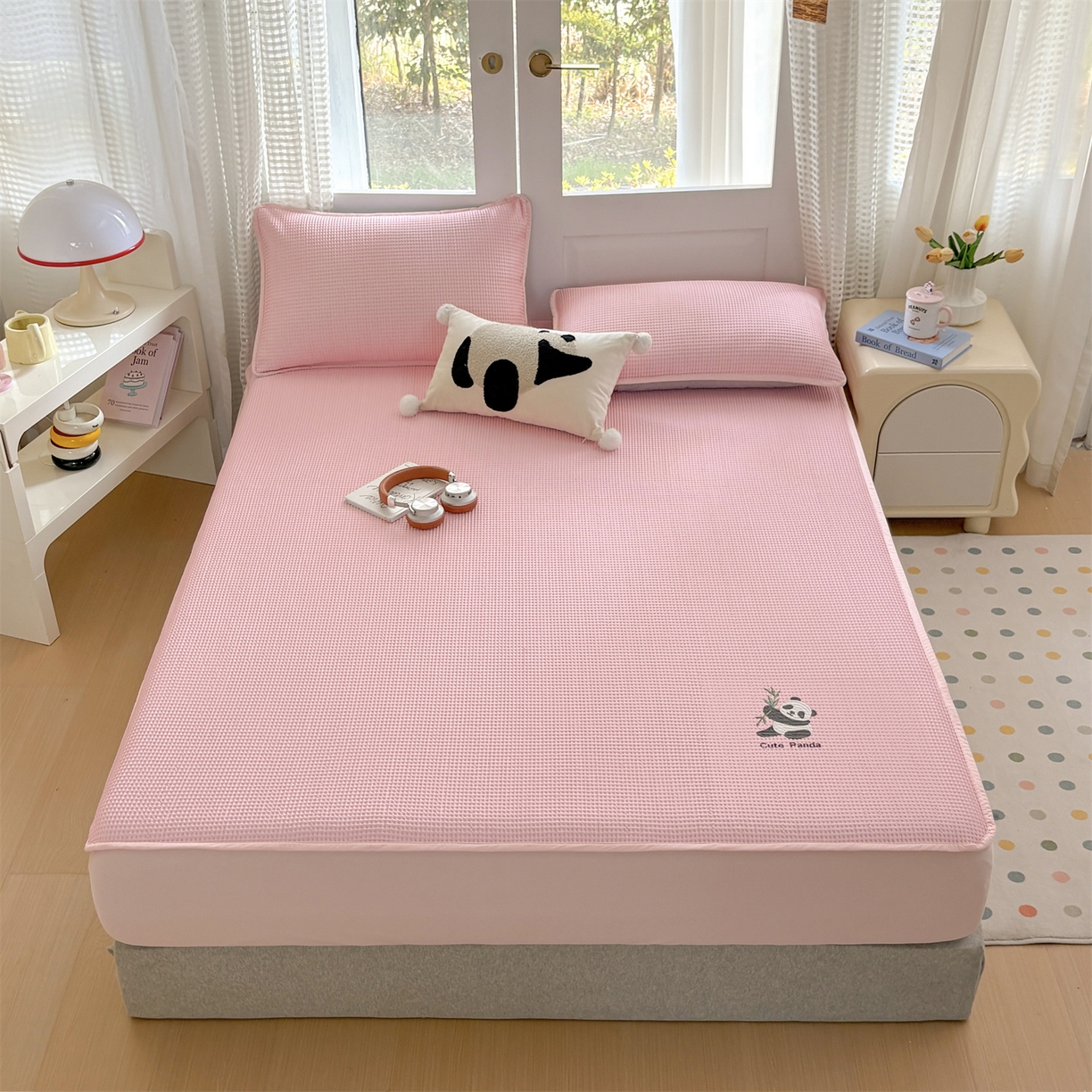 91家纺网 家纺一手货源 找家纺 宜派家纺 2025新款高分子凉感丝床裙凉席三件套系列 可爱熊-粉 床笠款