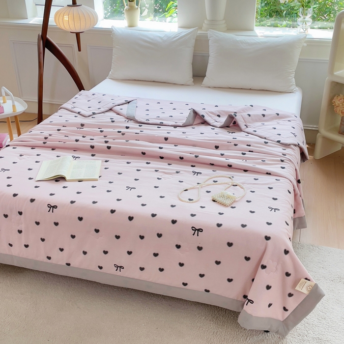 91家纺网 家纺一手货源 找家纺 集布 2025新款100%全棉双层纱花边款夏被夏凉被 甜心