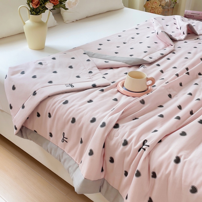 91家纺网 家纺一手货源 找家纺 集布 2025新款100%全棉双层纱花边款夏被夏凉被 甜心