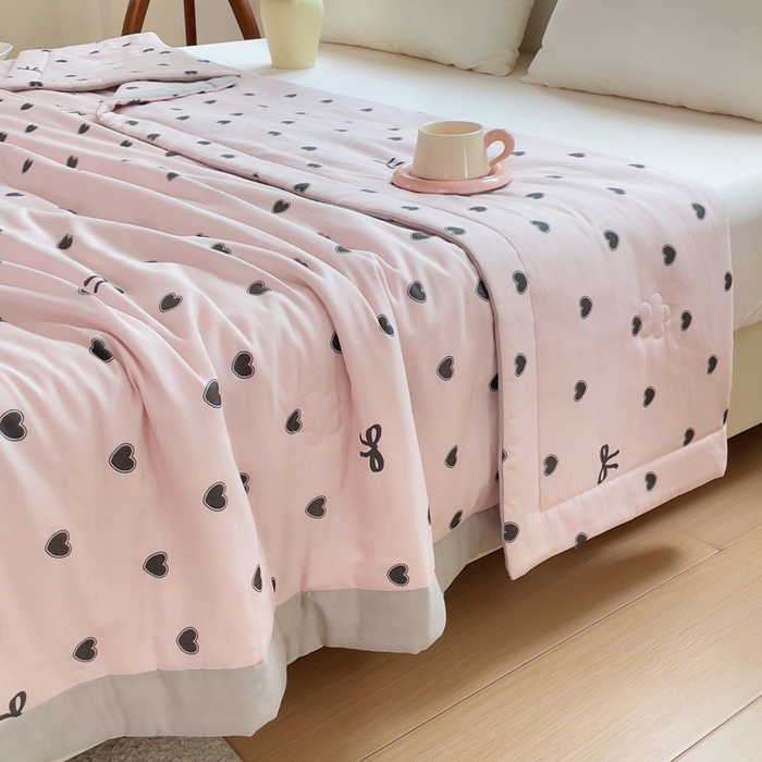 91家纺网 家纺一手货源 找家纺 集布 2025新款100%全棉双层纱花边款夏被夏凉被 甜心