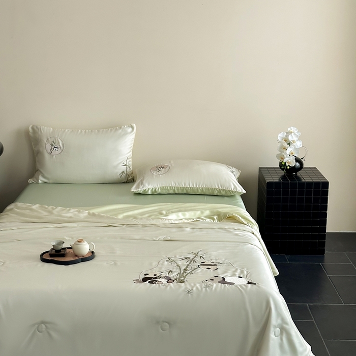 91家纺网 家纺一手货源 找家纺 （总）西西家居 2025春夏新款60支兰精天丝竹韵熊猫夏被夏凉被空调被