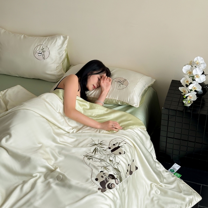 91家纺网 家纺一手货源 找家纺 （总）西西家居 2025春夏新款60支兰精天丝竹韵熊猫夏被夏凉被空调被