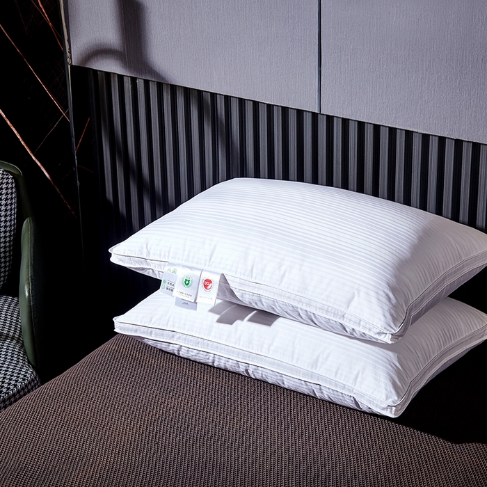 91家纺网 家纺一手货源 找家纺 （总）静若居羽绒被壳 2023新款 全棉缎条羽绒枕缎纹羽绒枕立体羽绒枕