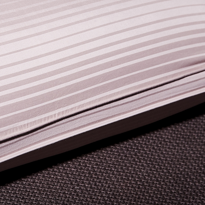 91家纺网 家纺一手货源 找家纺 静若居羽绒被壳 2023新款 全棉缎条羽绒枕缎纹羽绒枕立体羽绒枕 缎条豆沙色低枕