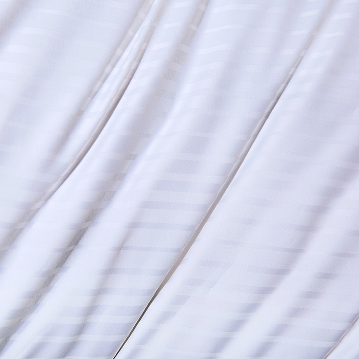 91家纺网 家纺一手货源 找家纺 静若居羽绒被壳 2023新款 全棉缎条羽绒枕缎纹羽绒枕立体羽绒枕 缎条白色低枕