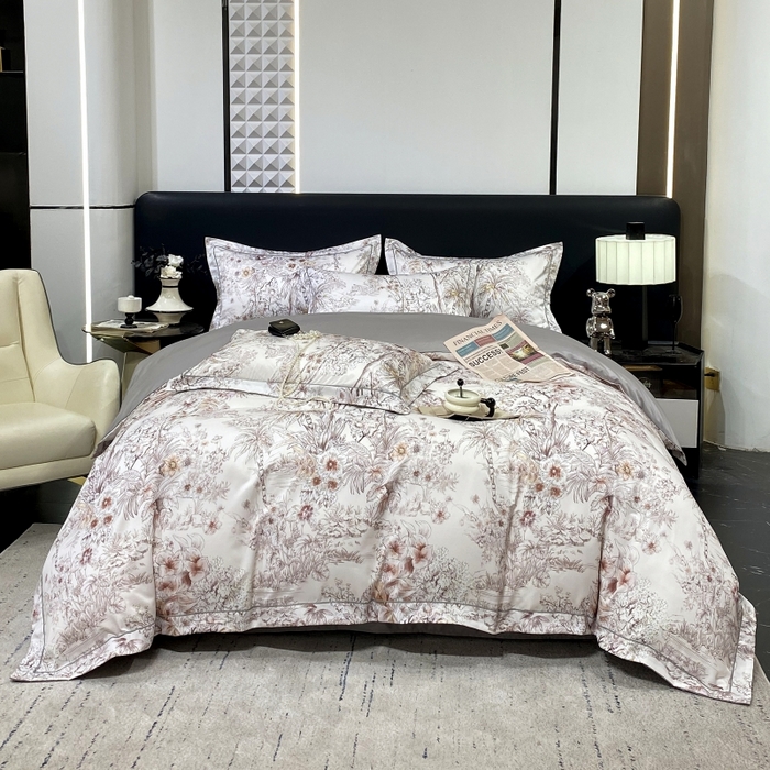 91家纺网 家纺一手货源 找家纺 大麦乐田 2025新款数码印花一字绣宽边四件套 寻觅 灰咖