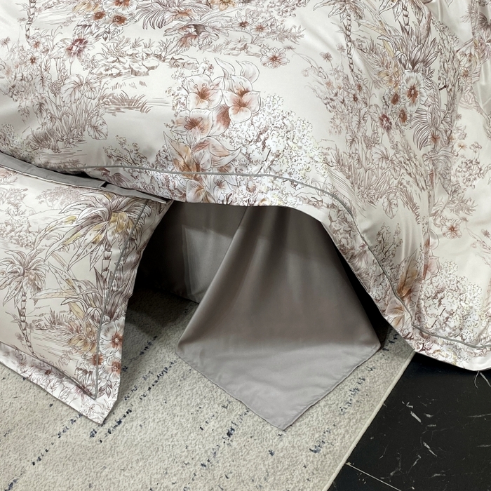 91家纺网 家纺一手货源 找家纺 大麦乐田 2025新款数码印花一字绣宽边四件套 寻觅 灰咖