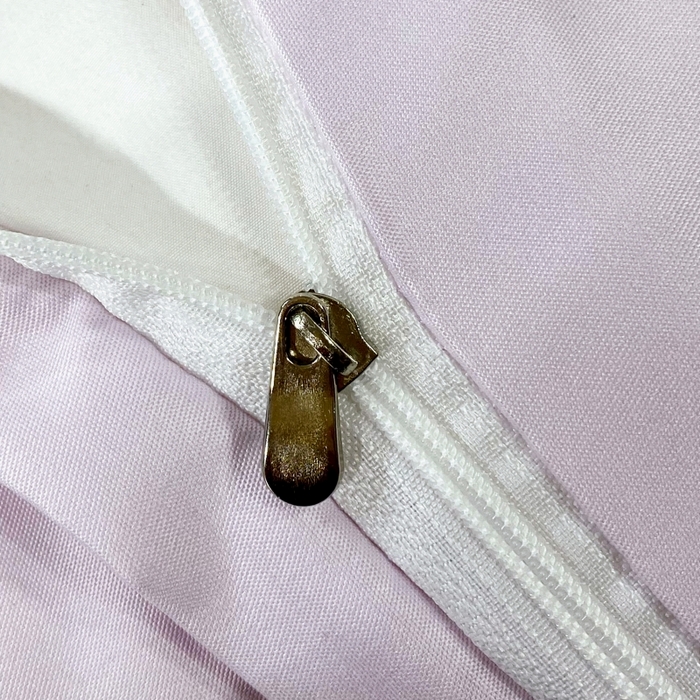 91家纺网 家纺一手货源 找家纺 大麦乐田 2025新款数码印花一字绣宽边四件套 幻彩 紫