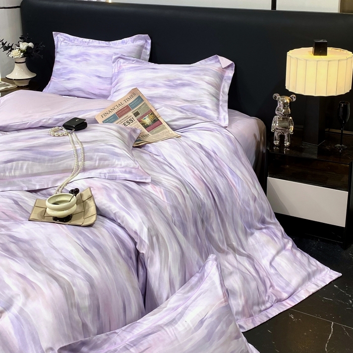 91家纺网 家纺一手货源 找家纺 大麦乐田 2025新款数码印花一字绣宽边四件套 幻彩 紫