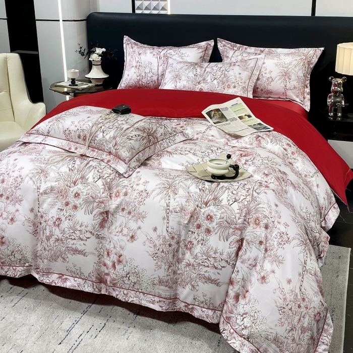 91家纺网 家纺一手货源 找家纺 大麦乐田 2025新款数码印花一字绣宽边四件套 寻觅 红