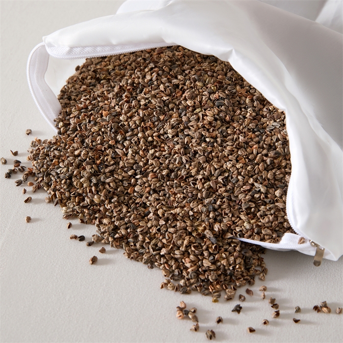 91家纺网 家纺一手货源 找家纺 大熊枕芯 2025新款大凉山苦荞全荞麦壳 三角组合款荞麦枕 米白/对