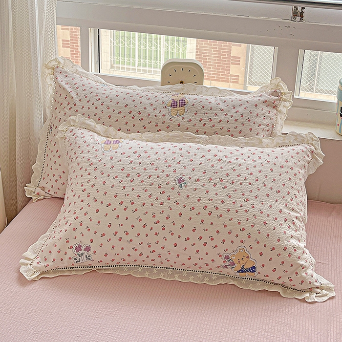 91家纺网 家纺一手货源 找家纺 梦莱斯 2025新款云感木棉皱皱纱全棉花边款夏被四件套 兔小姐