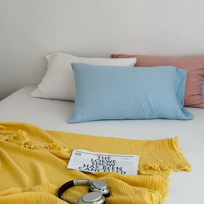 91家纺网 家纺一手货源 找家纺 山舍家居 2025新款全棉四层纱流苏盖毯第三批 床拍图 柠檬黄