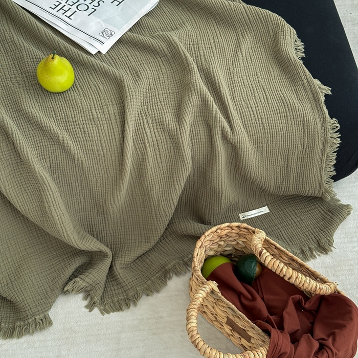 91家纺网 家纺一手货源 找家纺 山舍家居 2025新款全棉四层纱流苏盖毯第三批 床拍图 松石绿