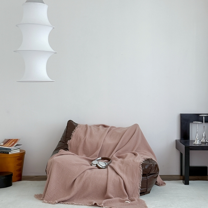 91家纺网 家纺一手货源 找家纺 山舍家居 2025新款全棉四层纱流苏盖毯第三批沙发图 琉璃色