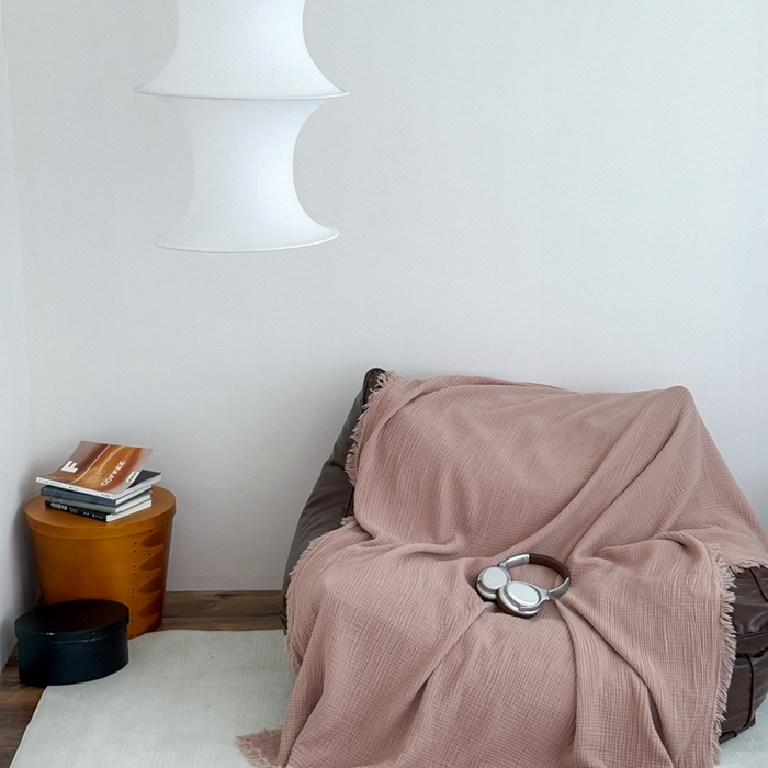 91家纺网 家纺一手货源 找家纺 山舍家居 2025新款全棉四层纱流苏盖毯第三批沙发图 琉璃色