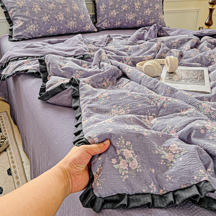 91家纺网 家纺一手货源 找家纺 （总）仟网汇 2025新款皱皱纱赫本风花边夏被夏凉被空调被四件套