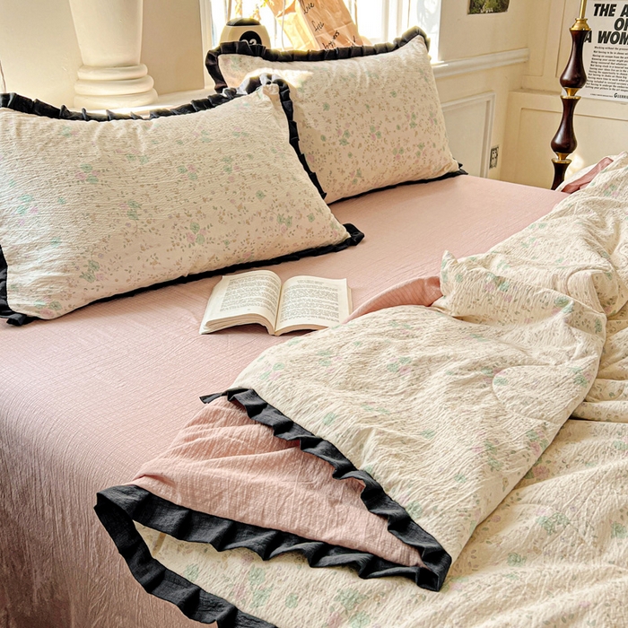 91家纺网 家纺一手货源 找家纺 仟网汇 2025新款皱皱纱赫本风花边夏被夏凉被空调被四件套 赫本风-花知晓