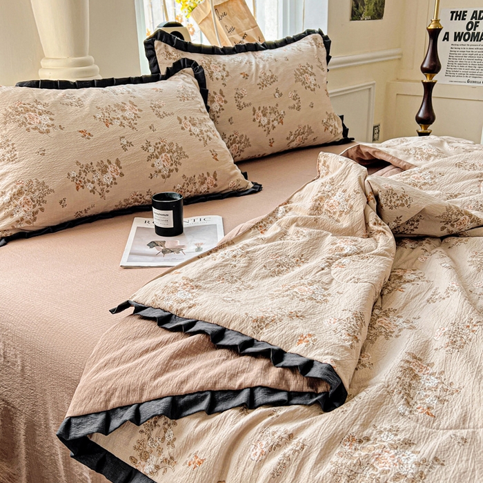 91家纺网 家纺一手货源 找家纺 仟网汇 2025新款皱皱纱赫本风花边夏被夏凉被空调被四件套 赫本风-可颂