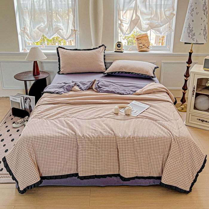 91家纺网 家纺一手货源 找家纺 仟网汇 2025新款皱皱纱赫本风花边夏被夏凉被空调被四件套 赫本风-复古格