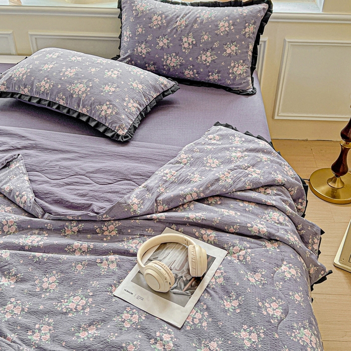 91家纺网 家纺一手货源 找家纺 仟网汇 2025新款皱皱纱赫本风花边夏被夏凉被空调被四件套 赫本风-豆蔻