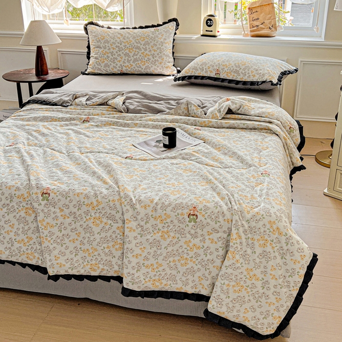 91家纺网 家纺一手货源 找家纺 仟网汇 2025新款皱皱纱赫本风花边夏被夏凉被空调被四件套 赫本风-妮可