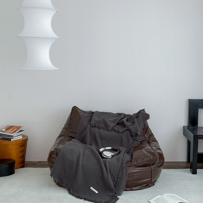 91家纺网 家纺一手货源 找家纺 山舍家居 2025新款全棉四层纱流苏盖毯第三批沙发图 炭黑