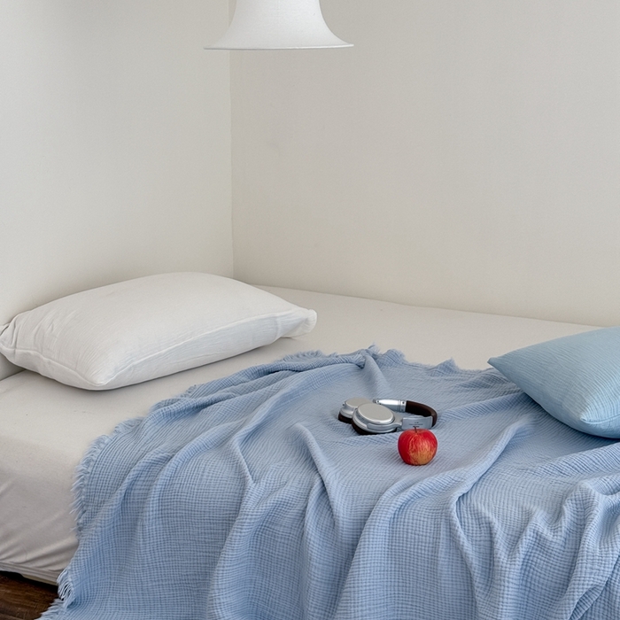 91家纺网 家纺一手货源 找家纺 （总）山舍家居 2025新款全棉四层纱流苏盖毯第三批 床拍图