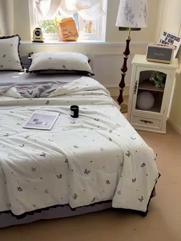 91家纺网 家纺一手货源 找家纺 仟网汇 2025新款皱皱纱赫本风花边夏被夏凉被空调被四件套 赫本风-蝴蝶梦