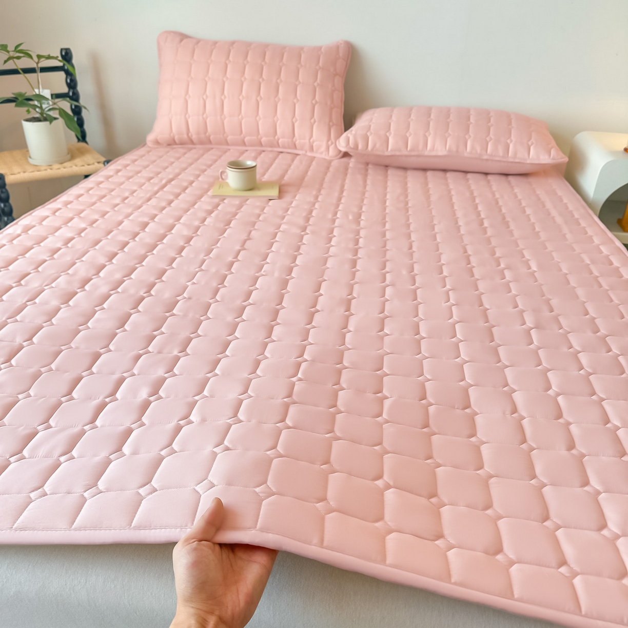 91家纺网 家纺一手货源 找家纺 （总）恒尚居 2025新款抗菌四季款床垫床护垫软垫床褥子防滑学生软床垫-简格