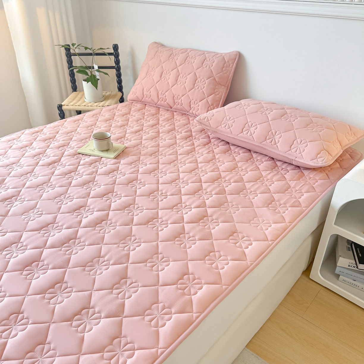 91家纺网 家纺一手货源 找家纺 恒尚居 2025新款大豆抗菌床垫床护垫软垫床褥子防滑学生软床垫四季款-格林 格林-豆粉