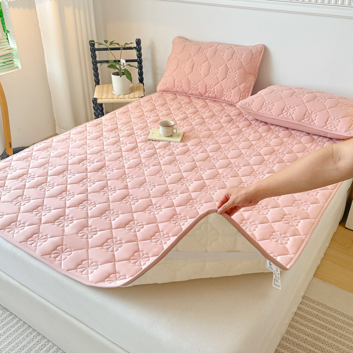 91家纺网 家纺一手货源 找家纺 恒尚居 2025新款大豆抗菌床垫床护垫软垫床褥子防滑学生软床垫四季款-格林 格林-豆粉