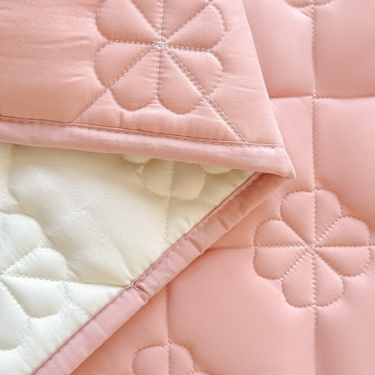 91家纺网 家纺一手货源 找家纺 恒尚居 2025新款大豆抗菌床垫床护垫软垫床褥子防滑学生软床垫四季款-格林 格林-豆粉