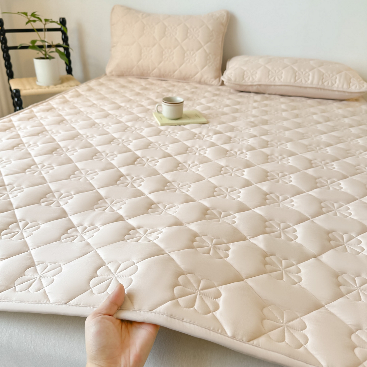 恒尚居 2025新款大豆抗菌床垫床护垫软垫床褥子防滑学生软床垫四季款-格林 格林-卡其