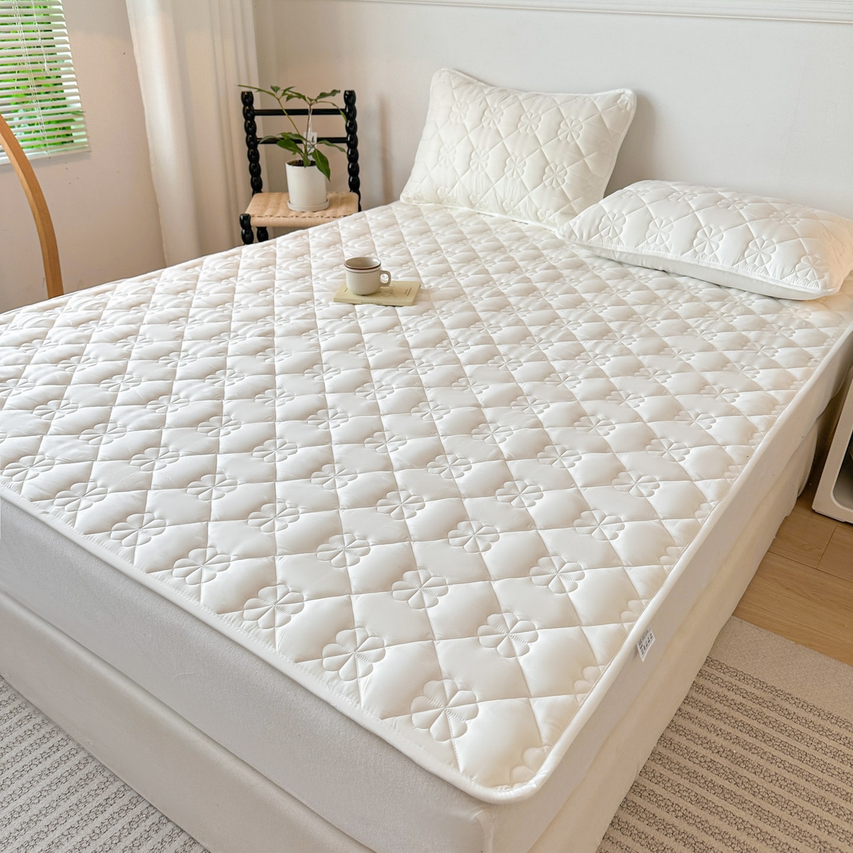 91家纺网 家纺一手货源 找家纺 恒尚居 2025新款大豆抗菌床垫床护垫软垫床褥子防滑学生软床垫四季款-格林 格林-米白