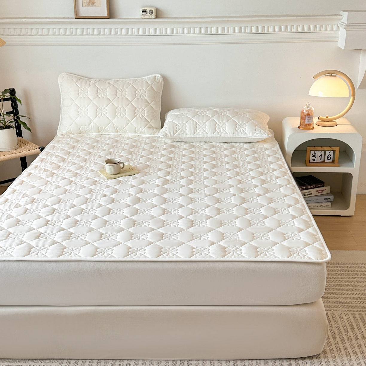 91家纺网 家纺一手货源 找家纺 恒尚居 2025新款大豆抗菌床垫床护垫软垫床褥子防滑学生软床垫四季款-格林 格林-米白