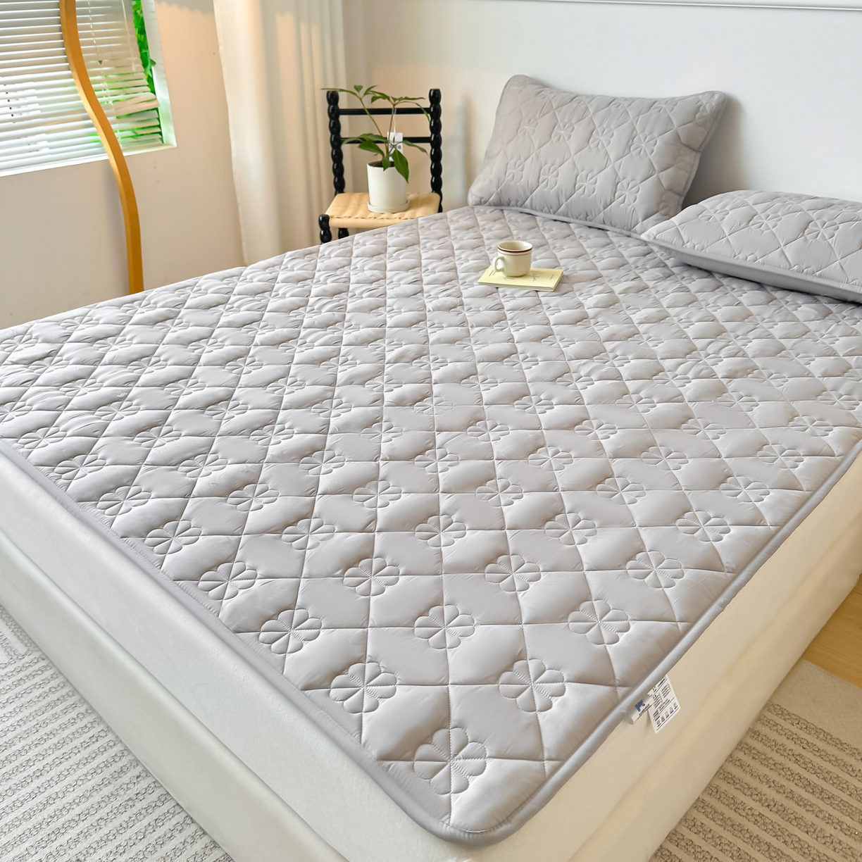 91家纺网 家纺一手货源 找家纺 恒尚居 2025新款大豆抗菌床垫床护垫软垫床褥子防滑学生软床垫四季款-格林 格林-浅灰