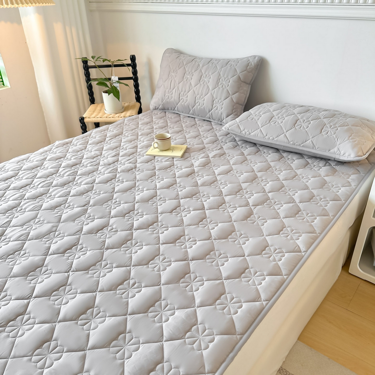 91家纺网 家纺一手货源 找家纺 恒尚居 2025新款大豆抗菌床垫床护垫软垫床褥子防滑学生软床垫四季款-格林 格林-浅灰