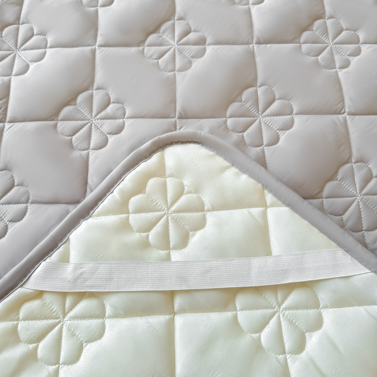 91家纺网 家纺一手货源 找家纺 恒尚居 2025新款大豆抗菌床垫床护垫软垫床褥子防滑学生软床垫四季款-格林 格林-浅灰