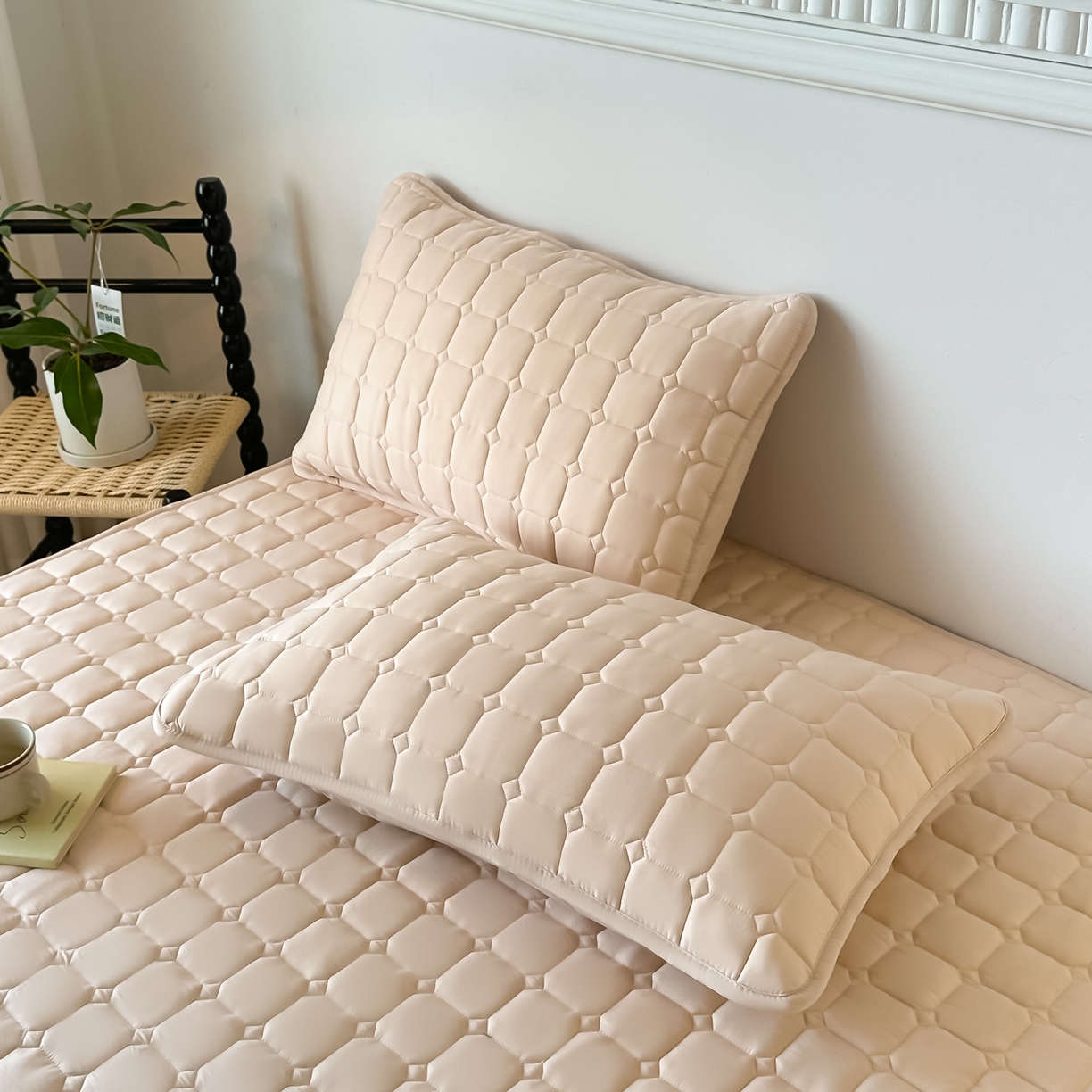 91家纺网 家纺一手货源 找家纺 恒尚居 2025新款抗菌四季款床垫床护垫软垫床褥子防滑学生软床垫-简格 简格-卡其