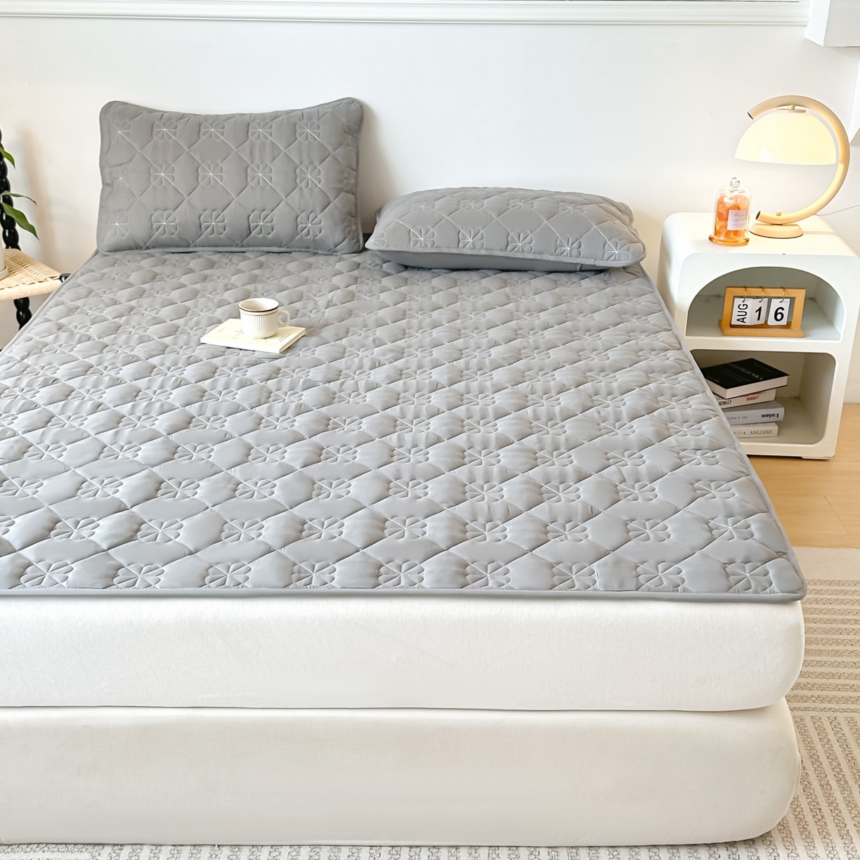 91家纺网 家纺一手货源 找家纺 恒尚居 2025新款大豆抗菌床垫床护垫软垫床褥子防滑学生软床垫四季款-格林 格林-深灰