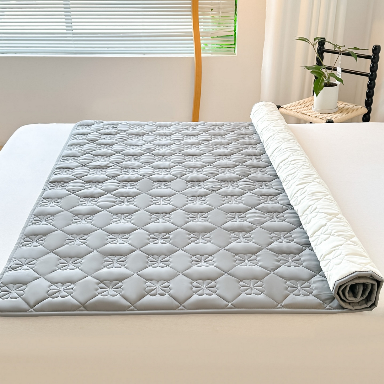 91家纺网 家纺一手货源 找家纺 恒尚居 2025新款大豆抗菌床垫床护垫软垫床褥子防滑学生软床垫四季款-格林 格林-深灰