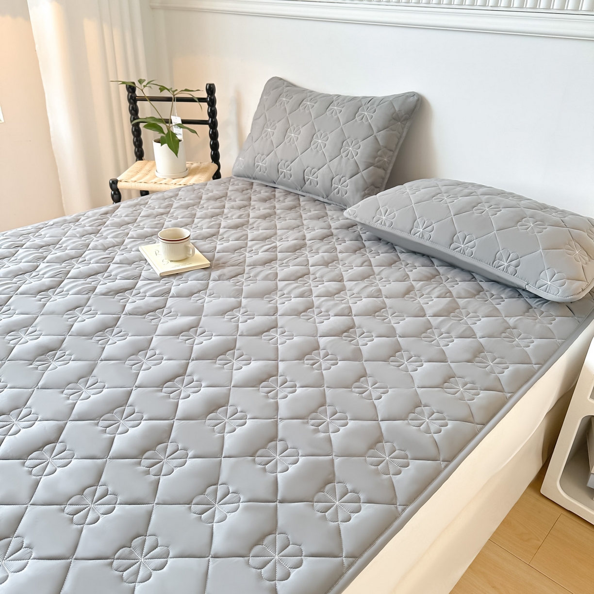 91家纺网 家纺一手货源 找家纺 恒尚居 2025新款大豆抗菌床垫床护垫软垫床褥子防滑学生软床垫四季款-格林 格林-深灰