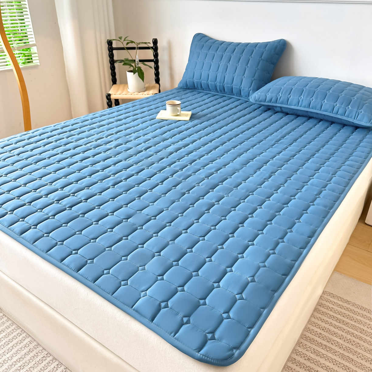 91家纺网 家纺一手货源 找家纺 恒尚居 2025新款抗菌四季款床垫床护垫软垫床褥子防滑学生软床垫-简格 简格-蓝色