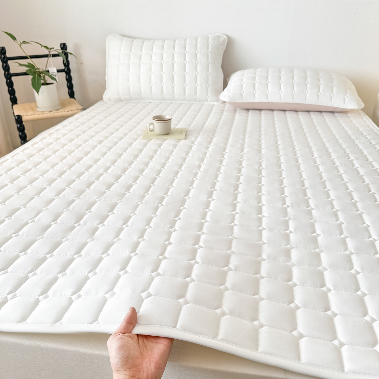 恒尚居 2025新款抗菌四季款床垫床护垫软垫床褥子防滑学生软床垫-简格 简格-米白