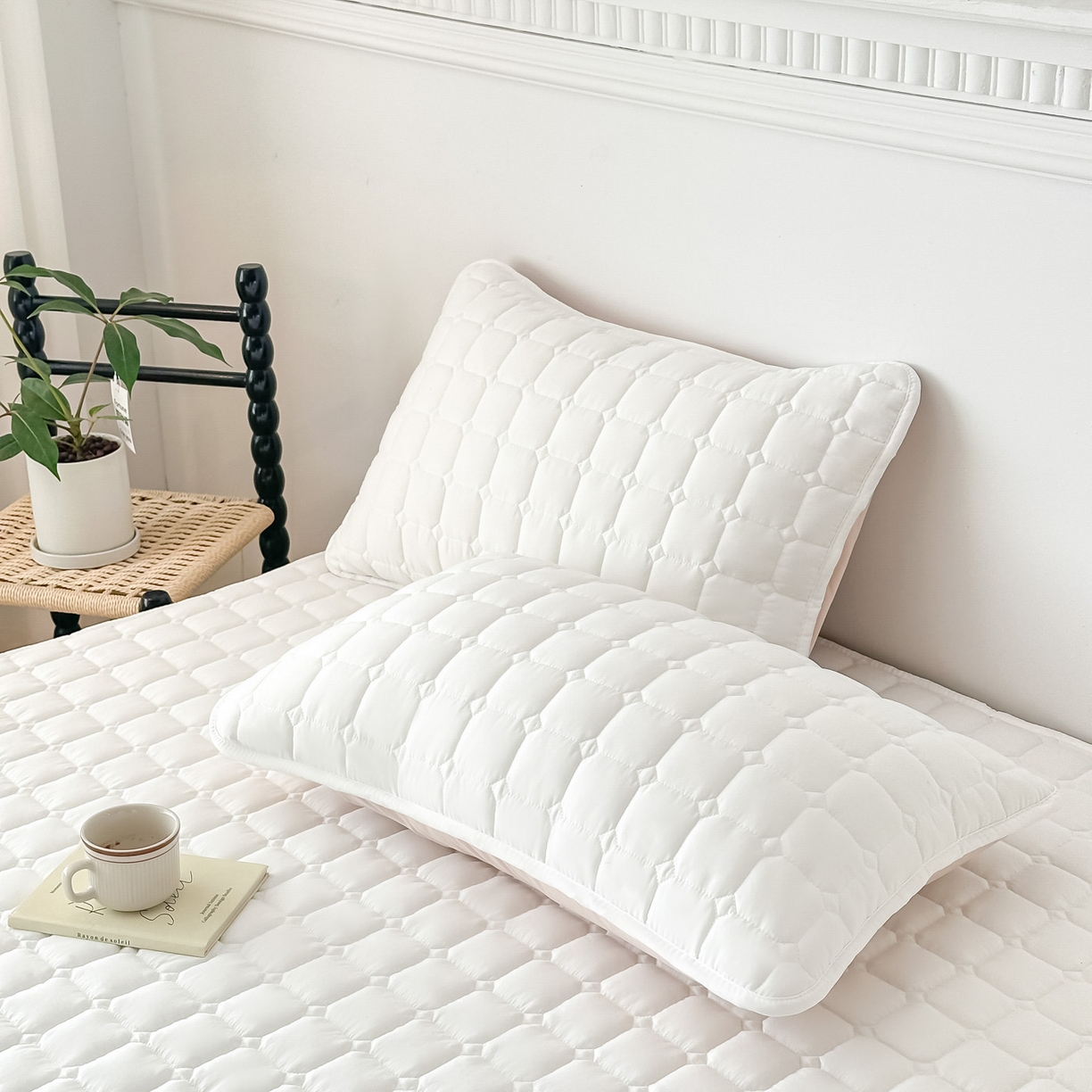 91家纺网 家纺一手货源 找家纺 恒尚居 2025新款抗菌四季款床垫床护垫软垫床褥子防滑学生软床垫-简格 简格-米白