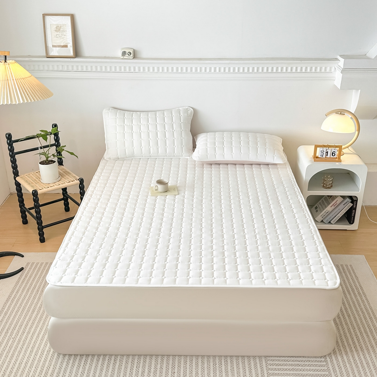 91家纺网 家纺一手货源 找家纺 恒尚居 2025新款抗菌四季款床垫床护垫软垫床褥子防滑学生软床垫-简格 简格-米白