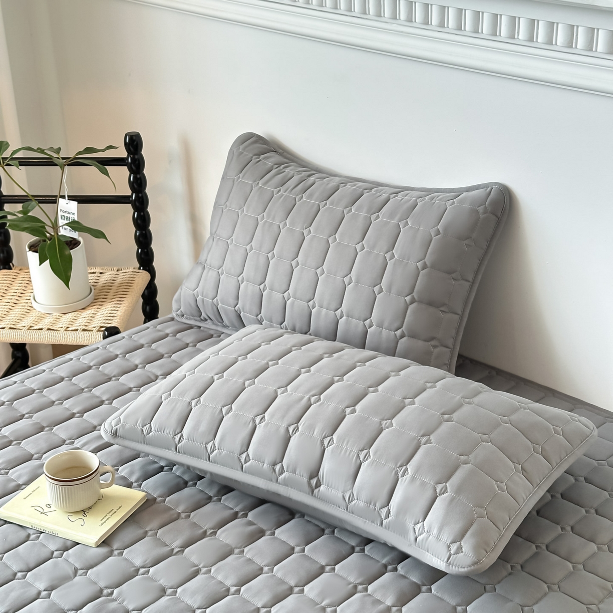 91家纺网 家纺一手货源 找家纺 恒尚居 2025新款抗菌四季款床垫床护垫软垫床褥子防滑学生软床垫-简格 简格-深灰