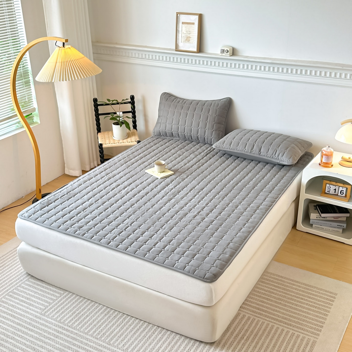 91家纺网 家纺一手货源 找家纺 恒尚居 2025新款抗菌四季款床垫床护垫软垫床褥子防滑学生软床垫-简格 简格-深灰