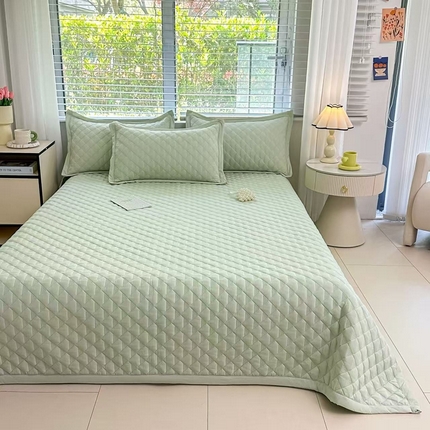 91家纺网 家纺一手货源 找家纺 橘夏家纺 2025新款凉感雪肌棉多功能床盖 柳绿